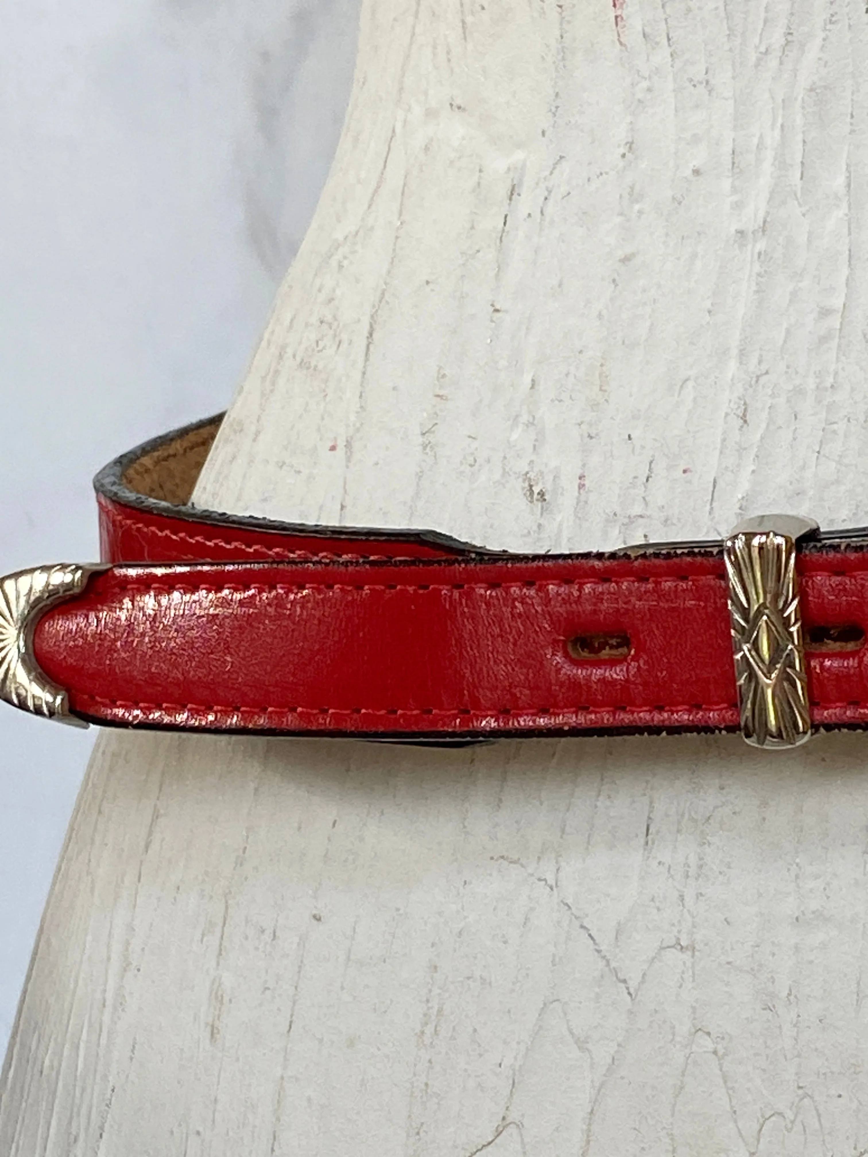 3-D red leather belt