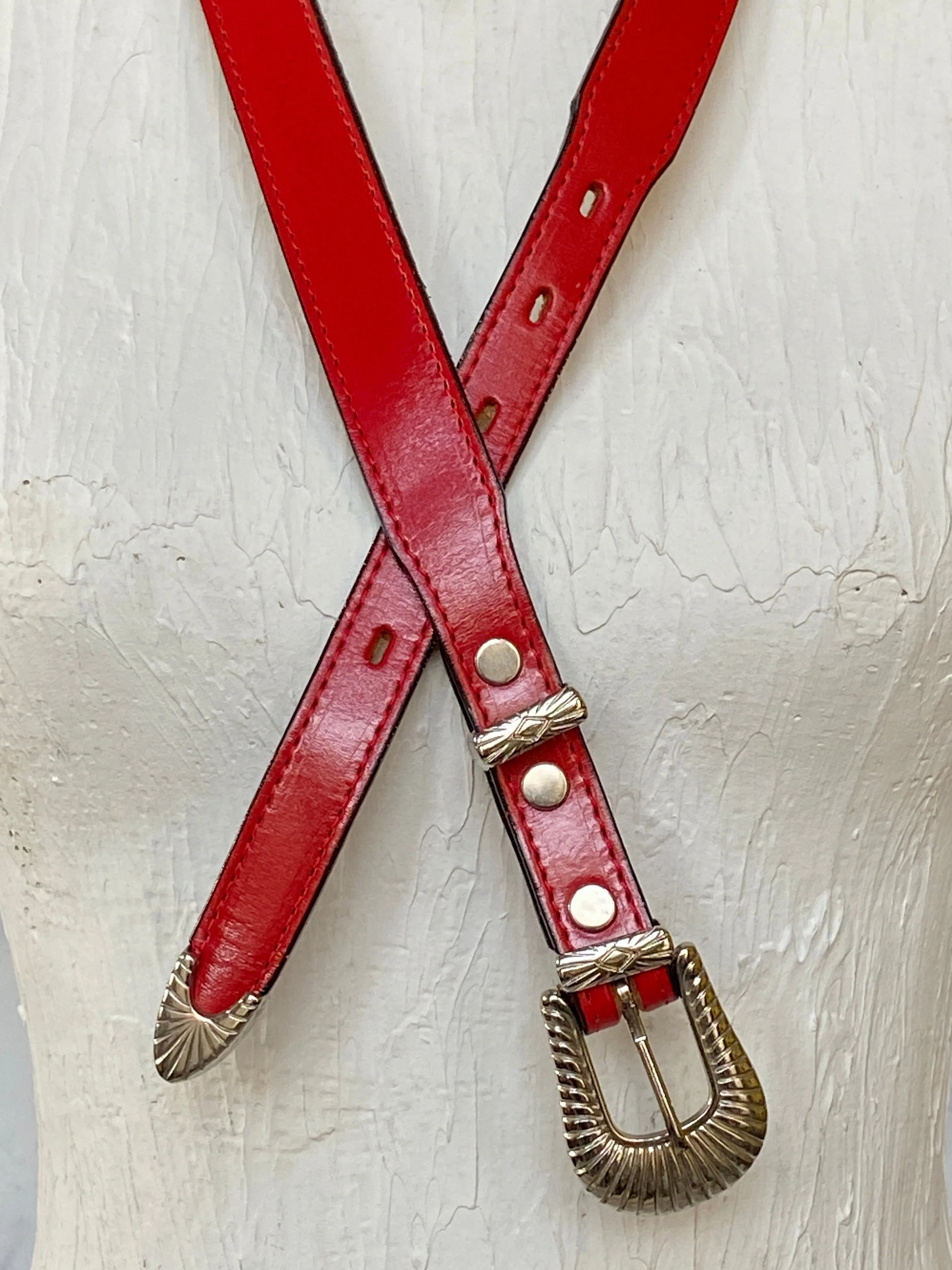3-D red leather belt