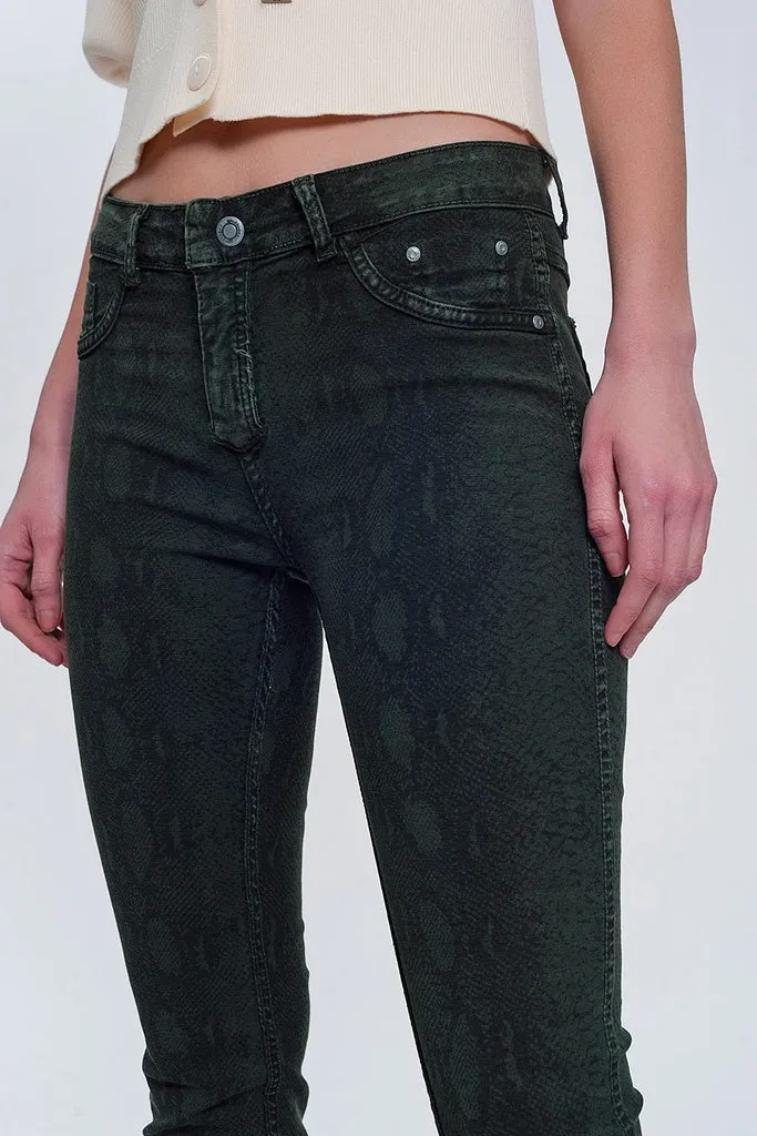 Q2 - Original Khaki Super Skinny Reversible Pants With Snake Print