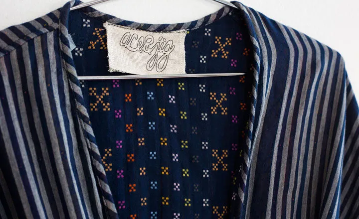 REVERSIBLE KIMONO ROBE
