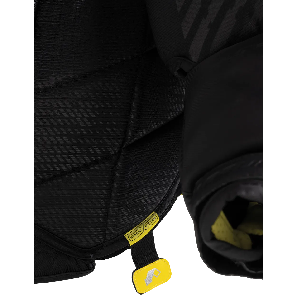 SUPREME SHADOW CHEST PROTECTOR SENIOR