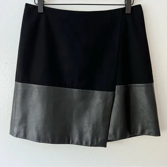 Sz4 Halogen Leather Block Mini Skirt