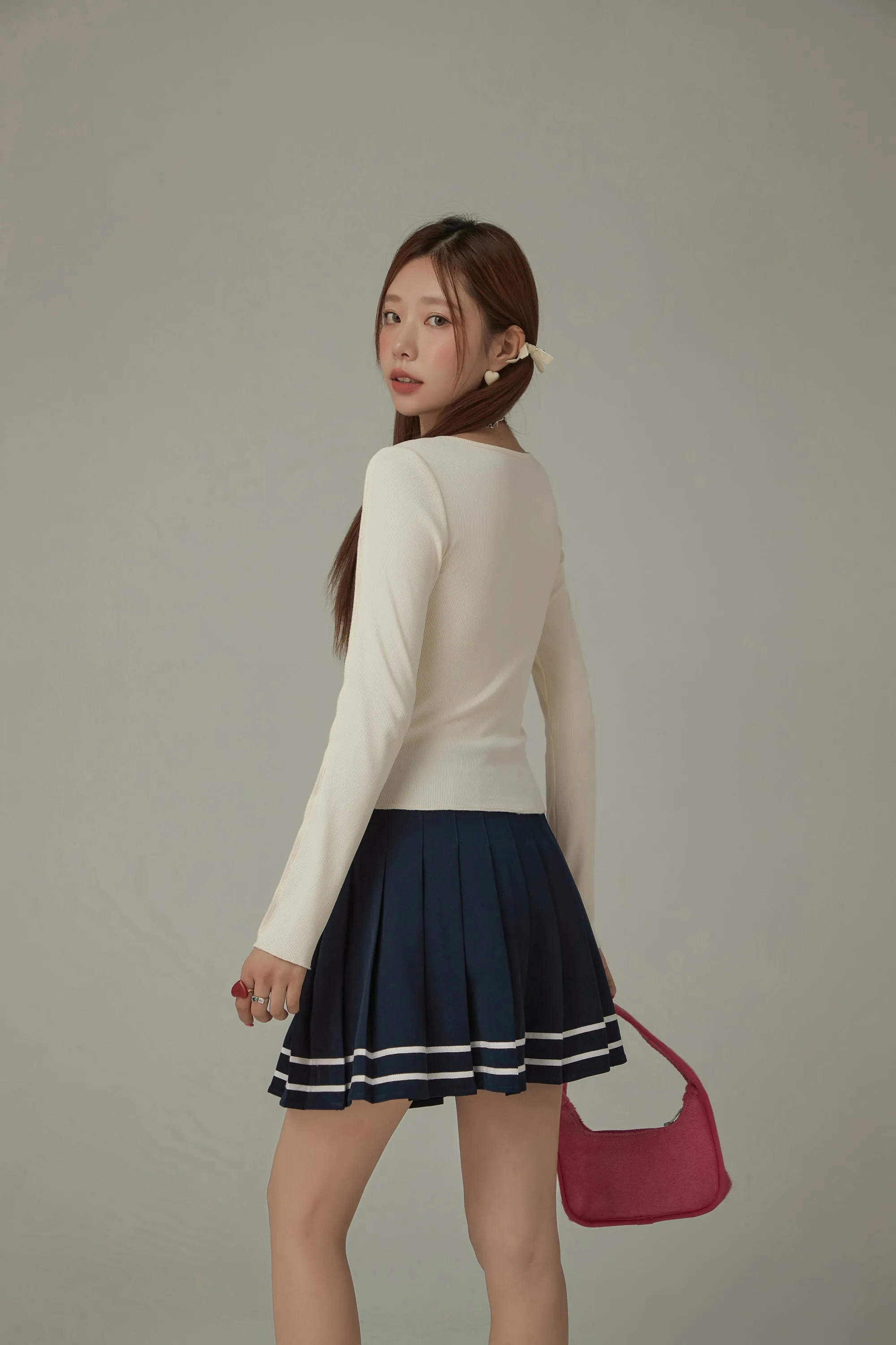 Unbalanced Logo Button Long Sleeve Slim T-Shirt