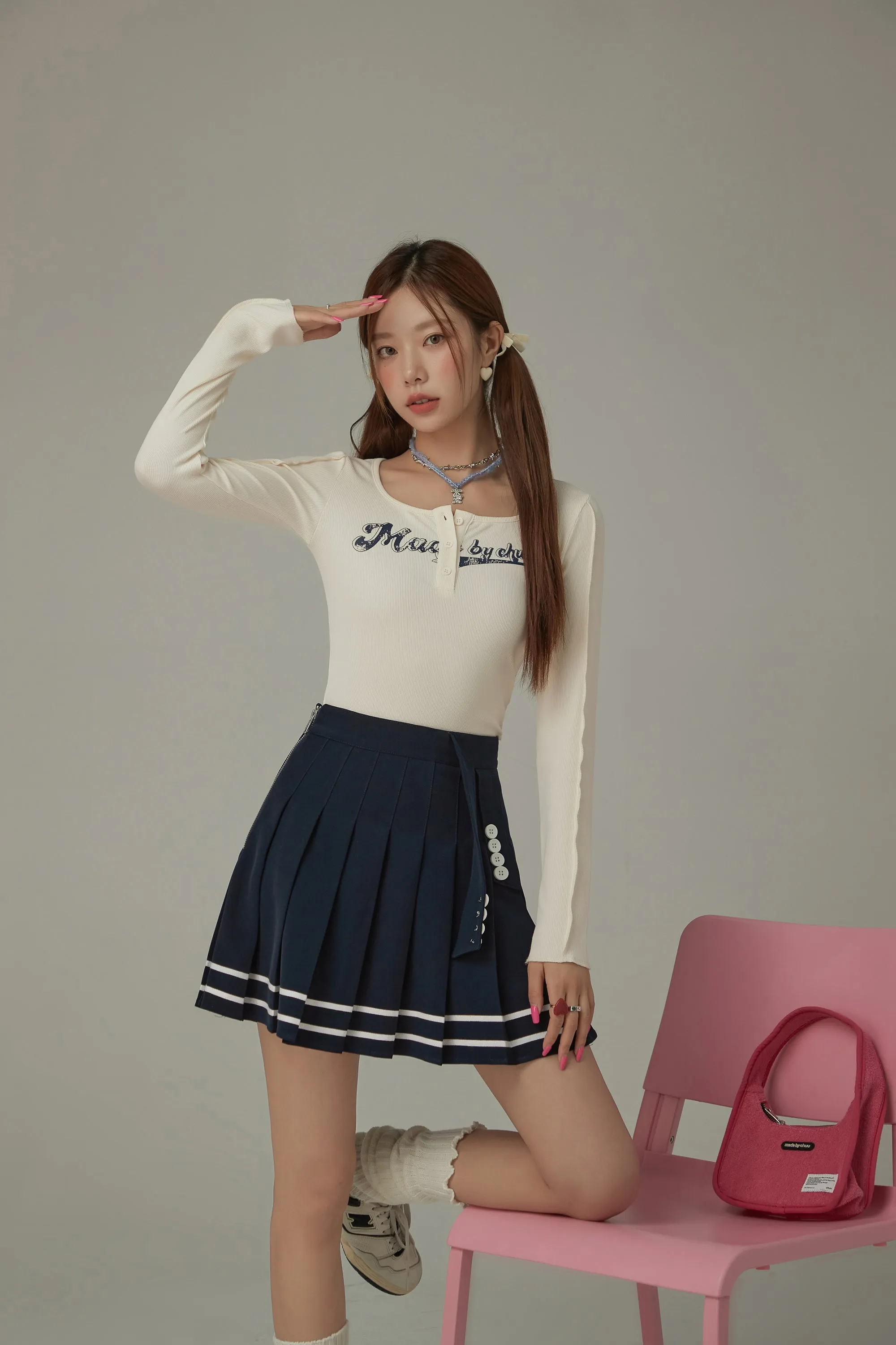 Unbalanced Logo Button Long Sleeve Slim T-Shirt