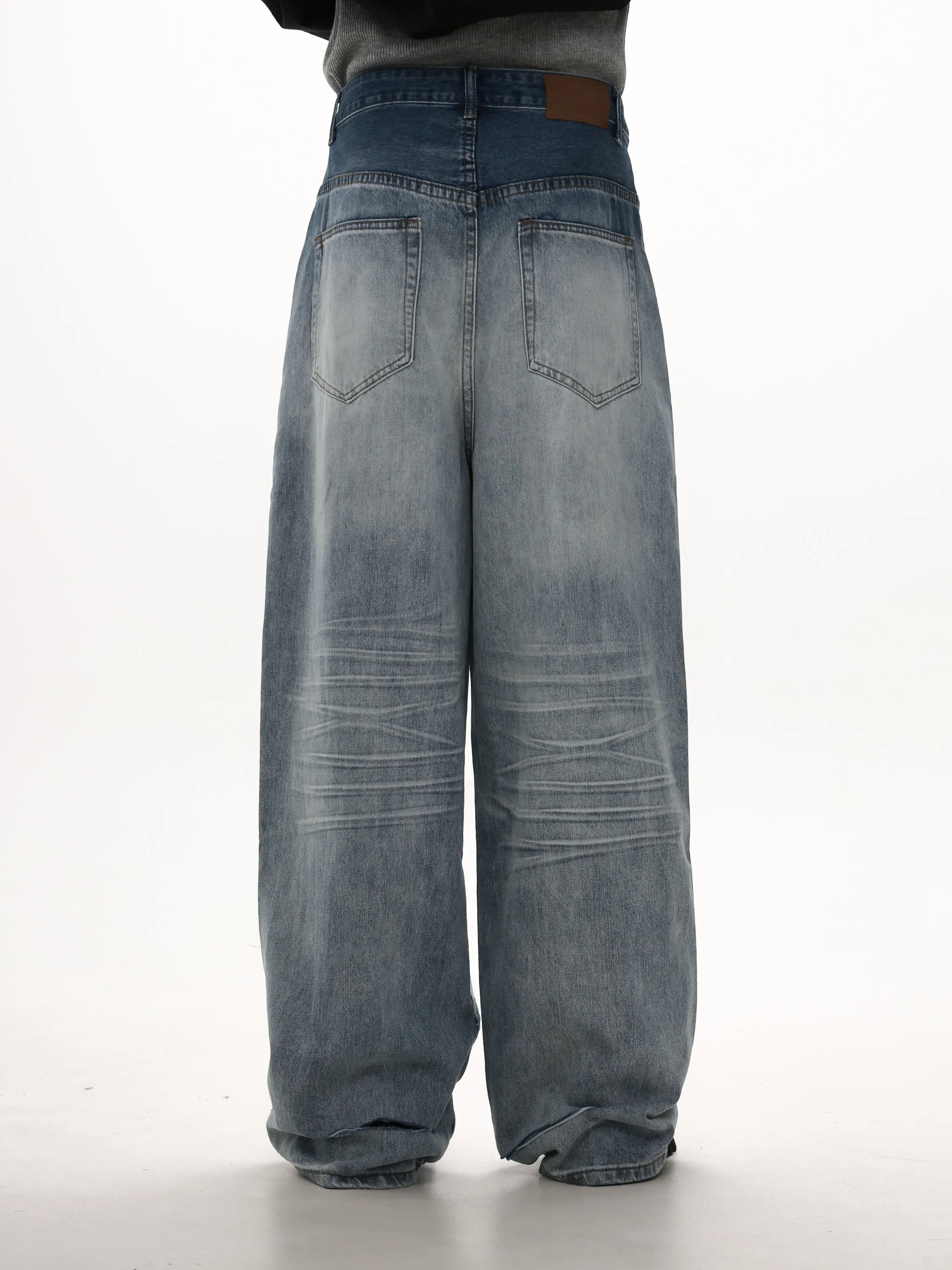 Washed Cut Jeans