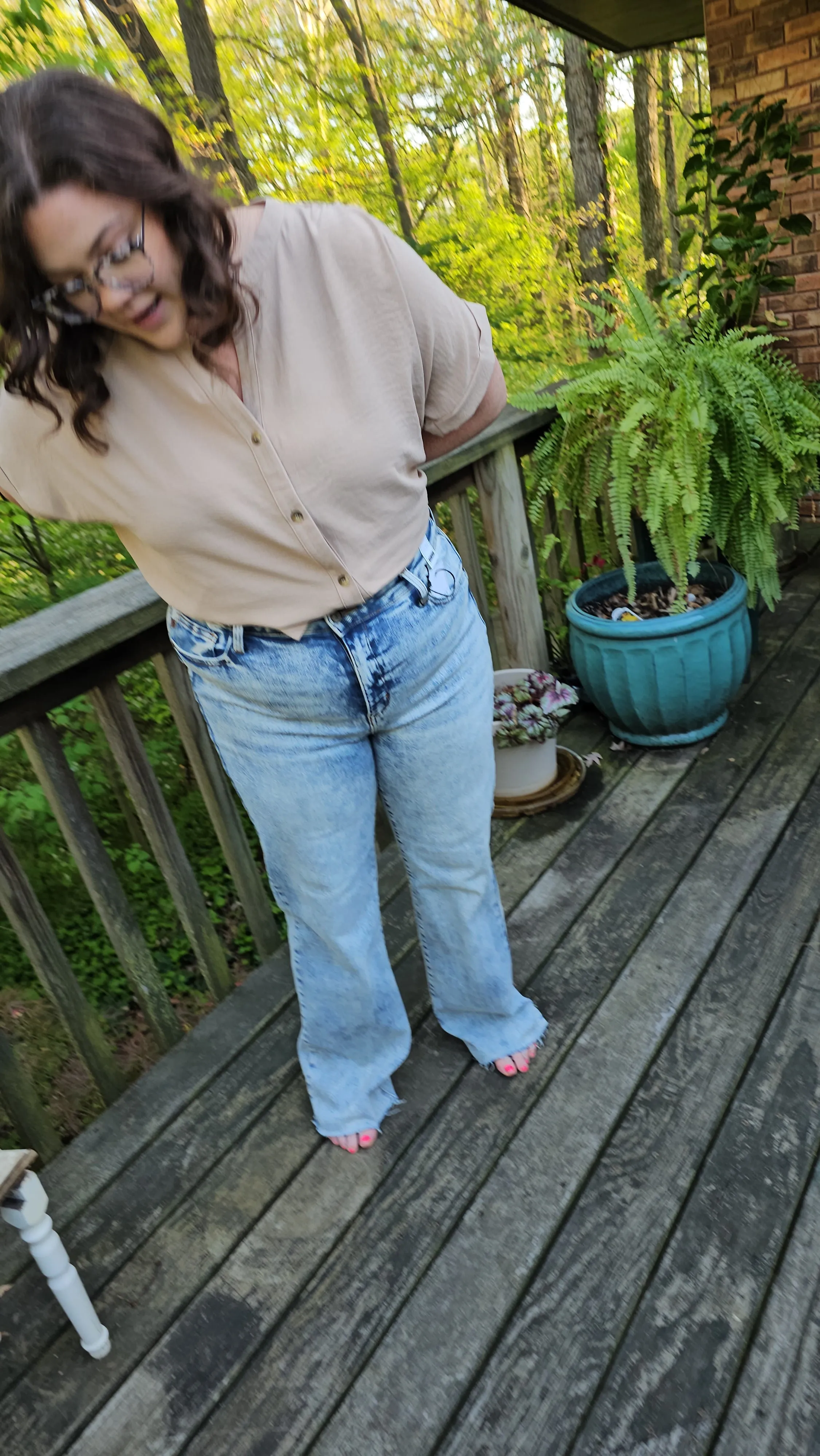 Washed wide hem jeans